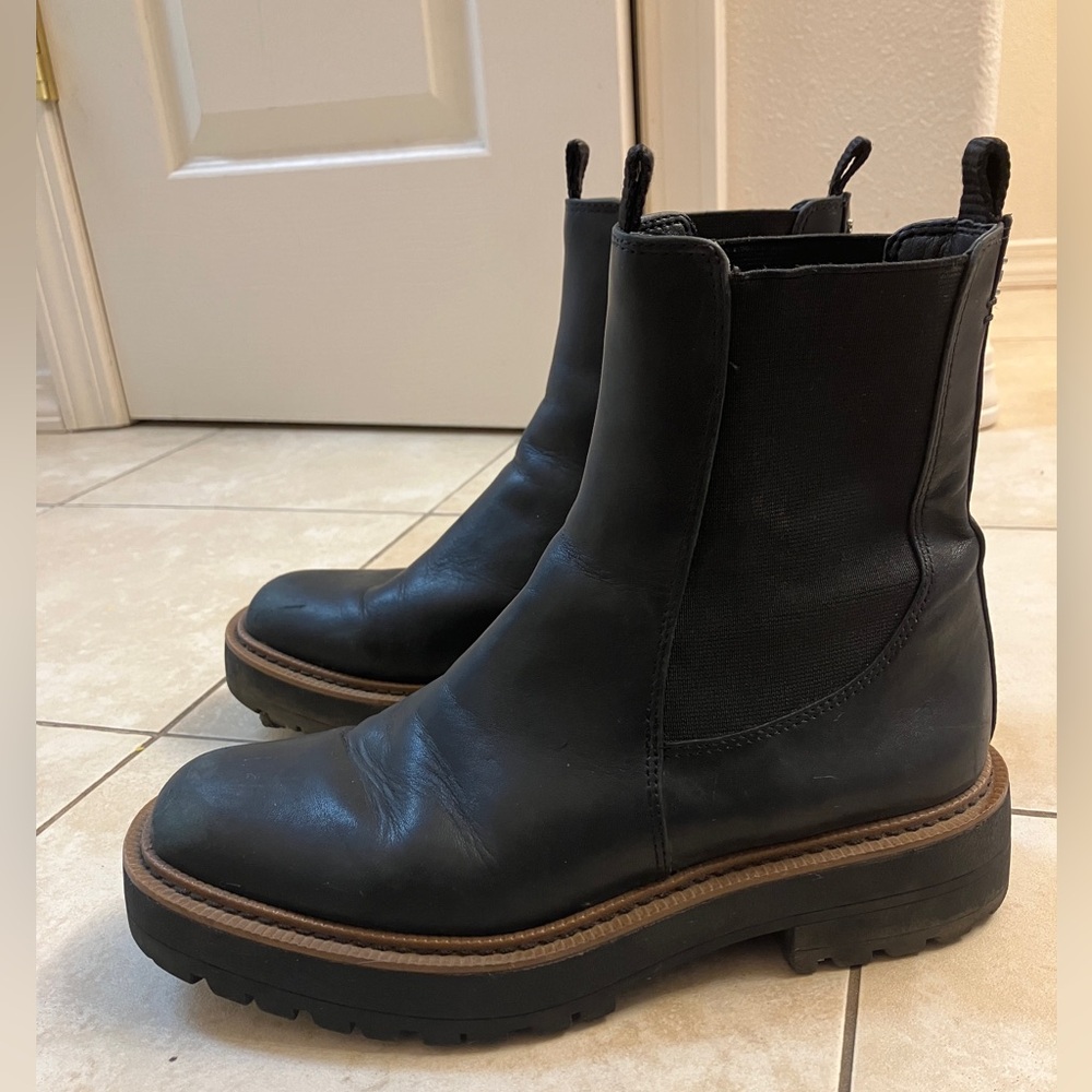 Sam Edelman Laguna Chelsea Boot
